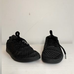 Suavs Zilker shoes sz 10.5